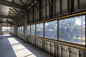 6513425