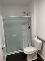 10899556