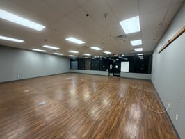 3404302