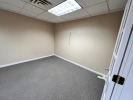 1715268