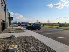 6670117