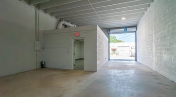 10644972