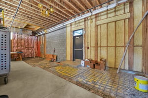 9430902