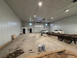 2500931