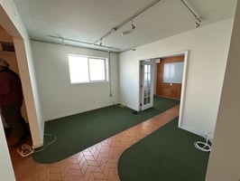 8702538