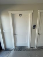 2873953