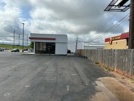 8894829
