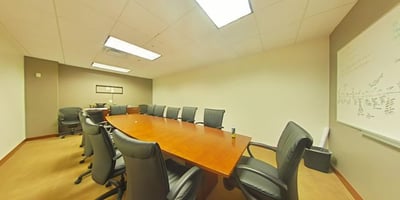 3305644