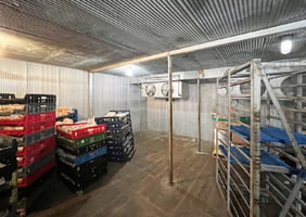 8717001