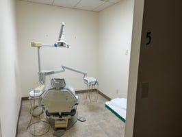 8916078