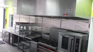 9018351