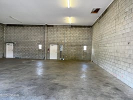 9042716
