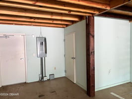 9042722