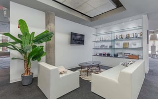 9135770