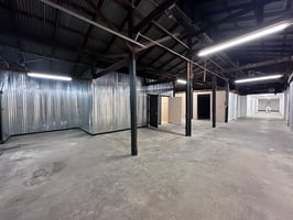 9233645