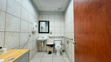 2235862