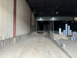 9275828