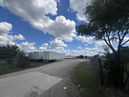 9458394