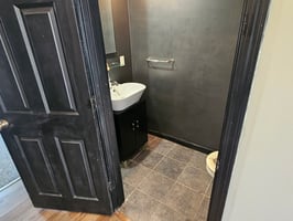 9395543