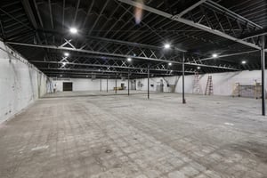 13040028