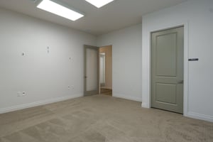 3600185