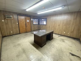 9433995
