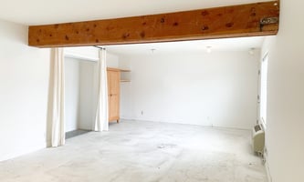 9477660