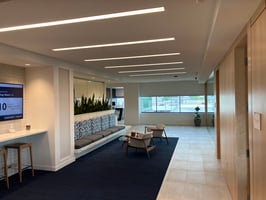 9563453