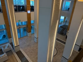 9562522