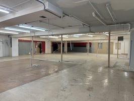 9576857