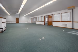 2335870