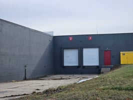 9648879