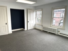 9723094