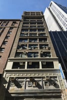 10067054