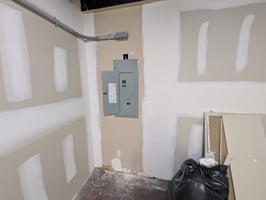 9737365