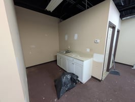 9737367