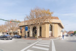 9764536