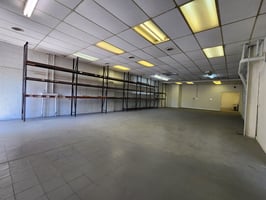 10536725