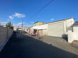 9932470