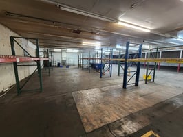10008544