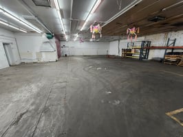 10008545