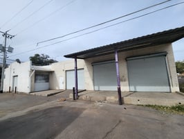 10008548