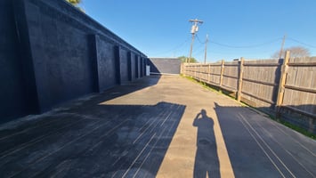 10407566