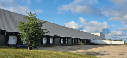 3860581