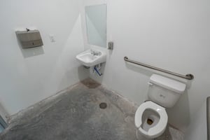 13604816