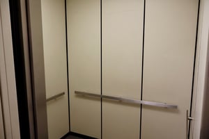 10107489