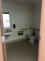 2556393