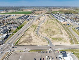 12711648
