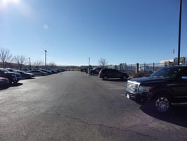 371652