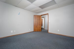 2799604